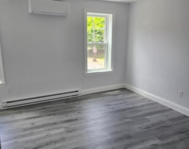 5925 Ridge Avenue - Photo Thumbnail 23