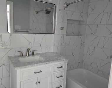 5925 Ridge Avenue - Photo Thumbnail 20