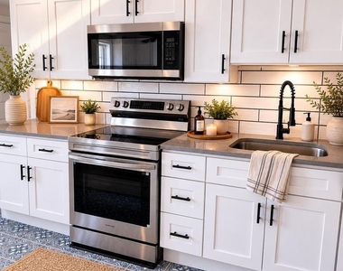 5925 Ridge Avenue - Photo Thumbnail 25