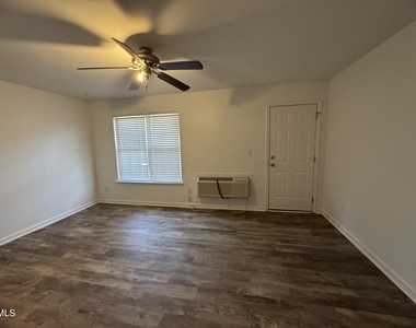 2212 Persimmon Ridge Drive - Photo Thumbnail 11