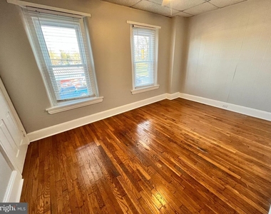 235 E Main Street - Photo Thumbnail 3