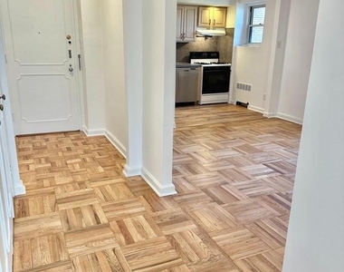 40 Old Lancaster Road - Photo Thumbnail 7