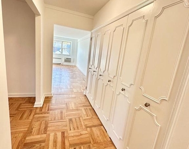 40 Old Lancaster Road - Photo Thumbnail 3