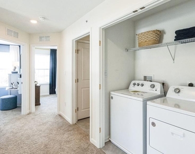 1090 Meadowlark Drive - Photo Thumbnail 20