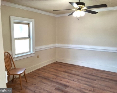 825 S 1st Avenue - Photo Thumbnail 5