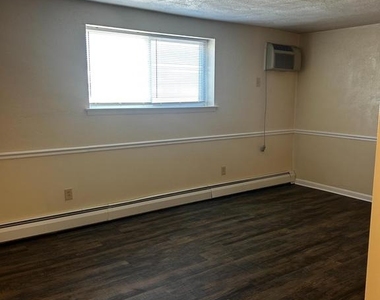 120 N Penn Street - Photo Thumbnail 1