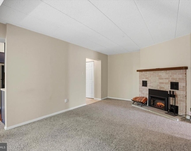 623 Washington Place - Photo Thumbnail 10