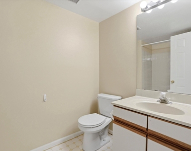 623 Washington Place - Photo Thumbnail 19