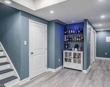 608 Mockernut Court - Photo Thumbnail 20