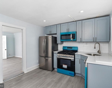 10 Lytle Street - Photo Thumbnail 6