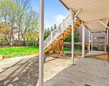 10 Lytle Street - Photo Thumbnail 13