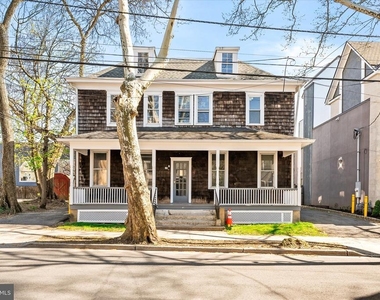10 Lytle Street - Photo Thumbnail 1