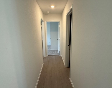 165 Kyanite Dr - Photo Thumbnail 20