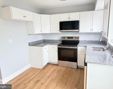 3 Lawrence Court - Photo Thumbnail 6