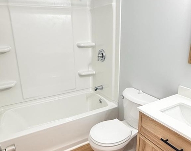 3 Lawrence Court - Photo Thumbnail 9