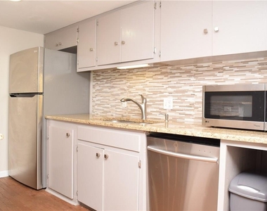 5601 Woodrow Ave - Photo Thumbnail 7
