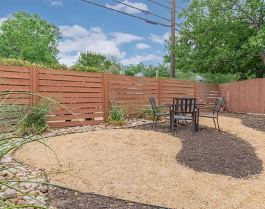 4415 Avenue B - Photo Thumbnail 14