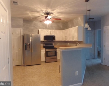 23580 F D R Boulevard - Photo Thumbnail 1