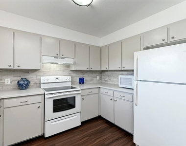 1709 Wild Basin Ledge - Photo Thumbnail 21
