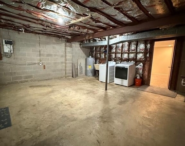 6526 Beechwood Drive - Photo Thumbnail 33