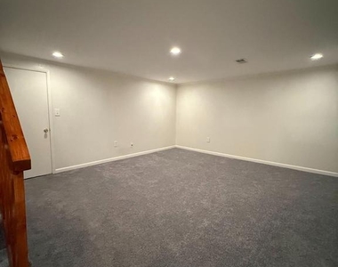 6526 Beechwood Drive - Photo Thumbnail 26