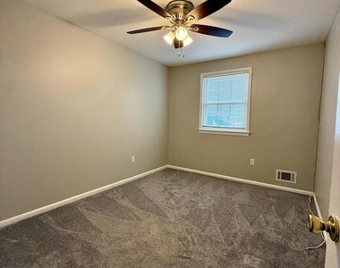 6526 Beechwood Drive - Photo Thumbnail 16