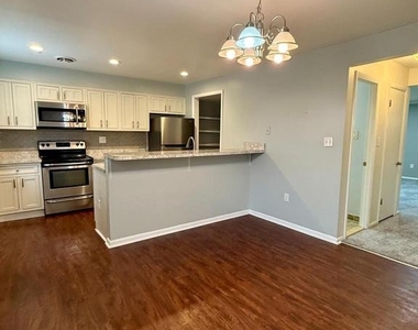 6526 Beechwood Drive - Photo Thumbnail 8
