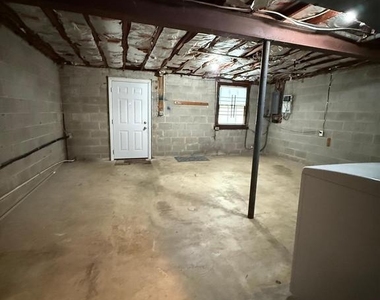 6526 Beechwood Drive - Photo Thumbnail 30