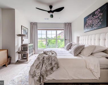 102 St. Ives Place - Photo Thumbnail 25