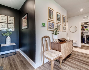 102 St. Ives Place - Photo Thumbnail 21