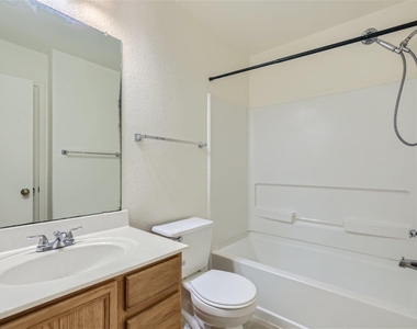 5521 Se Victory Gallop Dr - Photo Thumbnail 8