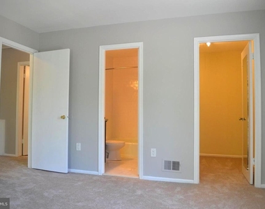 1 Ingleside Court - Photo Thumbnail 9
