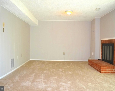 1 Ingleside Court - Photo Thumbnail 15