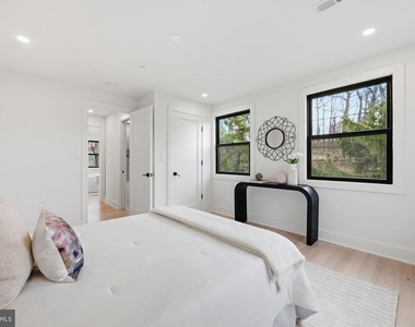 9200 Cedar Lane - Photo Thumbnail 13