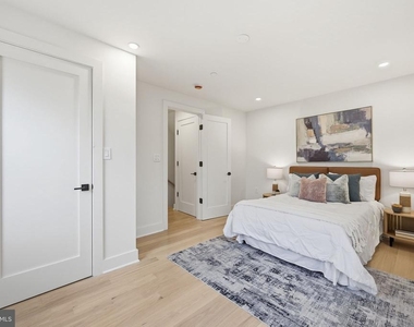 9200 Cedar Lane - Photo Thumbnail 15