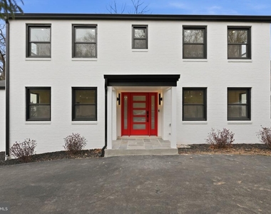 9200 Cedar Lane - Photo Thumbnail 21