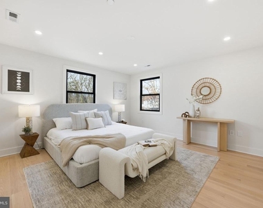 9200 Cedar Lane - Photo Thumbnail 19