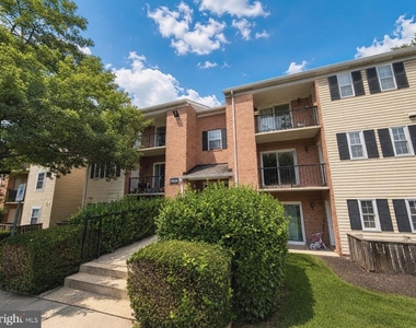 18336 Streamside Drive - Photo Thumbnail 1