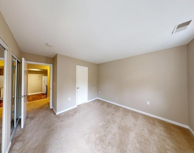 18336 Streamside Drive - Photo Thumbnail 7