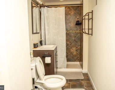 924 Veirs Mill Road - Photo Thumbnail 11
