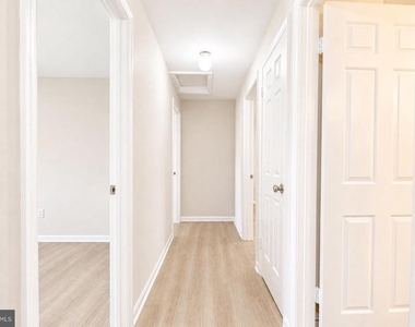 11 Noblewood Court - Photo Thumbnail 21