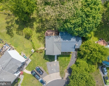 11 Noblewood Court - Photo Thumbnail 39