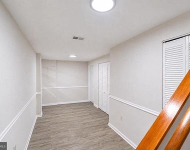 11 Noblewood Court - Photo Thumbnail 24