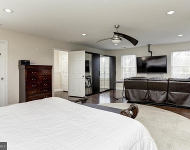 7465 Browns Bridge Road - Photo Thumbnail 13