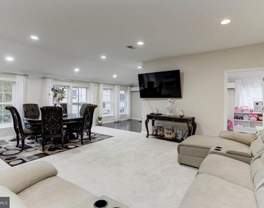 7465 Browns Bridge Road - Photo Thumbnail 3