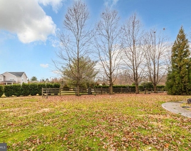7465 Browns Bridge Road - Photo Thumbnail 35