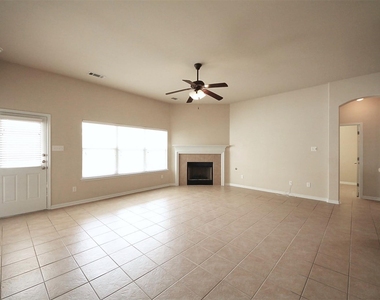 2603 Saddle Blanket Pl - Photo Thumbnail 4