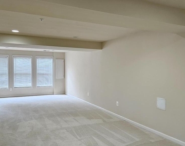 3504 Tabard Lane - Photo Thumbnail 22