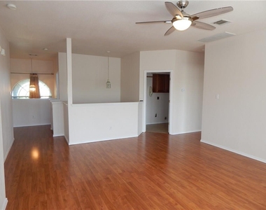 10909 N Canoa Hills Trl - Photo Thumbnail 8