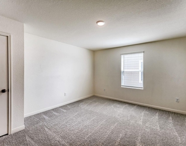 124 Mullen Way - Photo Thumbnail 21